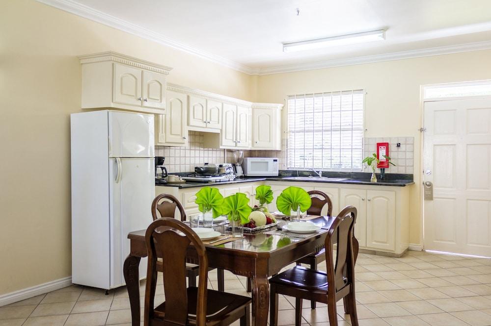 Bay Gardens Inn Νησίδα Γκρος Εξωτερικό φωτογραφία