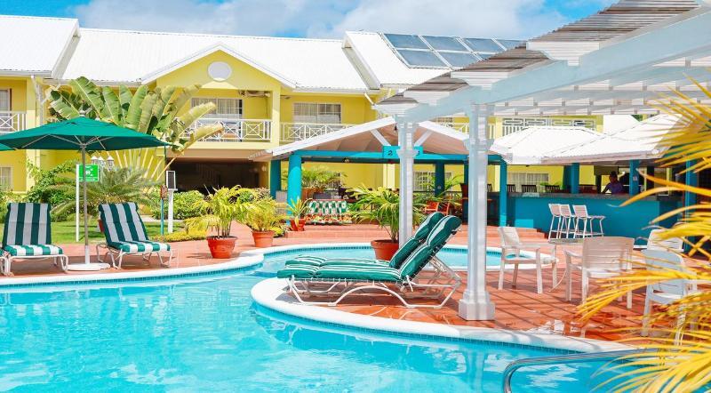 Bay Gardens Inn Νησίδα Γκρος Εξωτερικό φωτογραφία