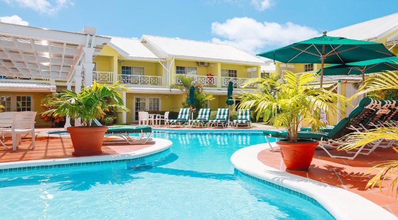 Bay Gardens Inn Νησίδα Γκρος Εξωτερικό φωτογραφία